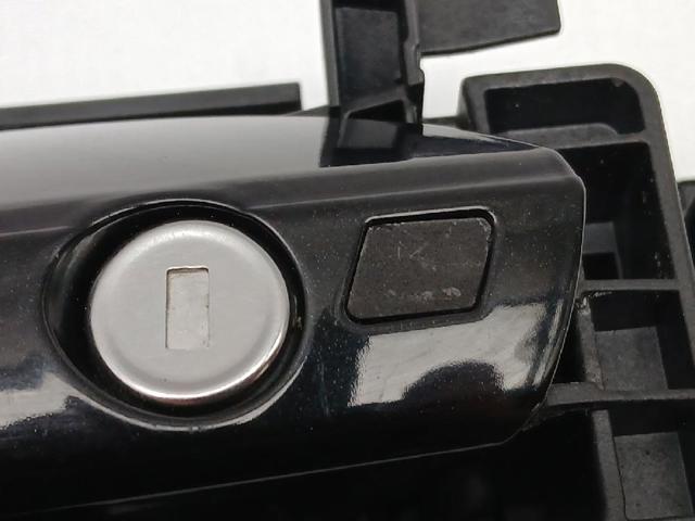 A2047601534 MERCEDES Soporte de manija exterior de puerta delantera izquierda  comprar en Lleida