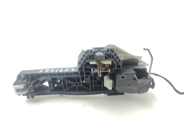 MERCEDES A2047601534 Soporte de manija exterior de puerta delantera izquierda  en stock Salamanca