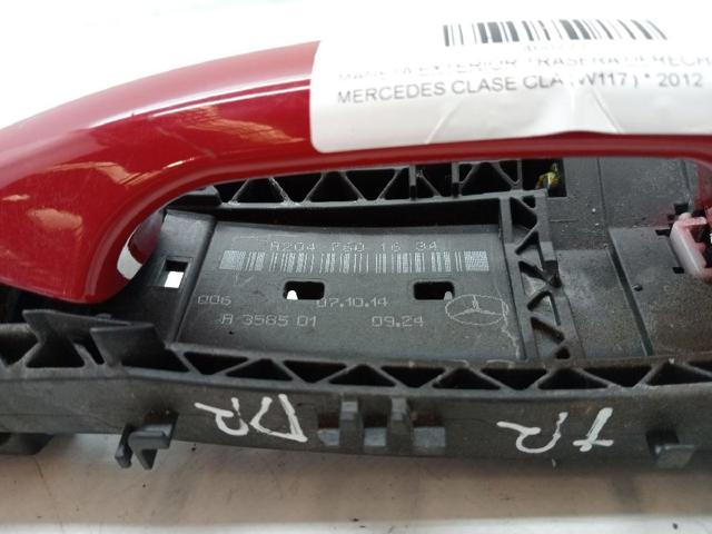 A2047601634 MERCEDES Soporte de manija exterior de puerta derecha  en stock Huelva