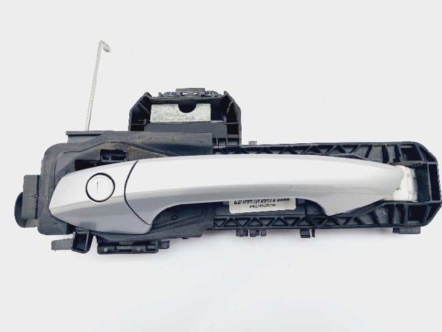 A2047601700 MERCEDES Soporte de manija exterior de puerta delantera izquierda comprar Alcalá