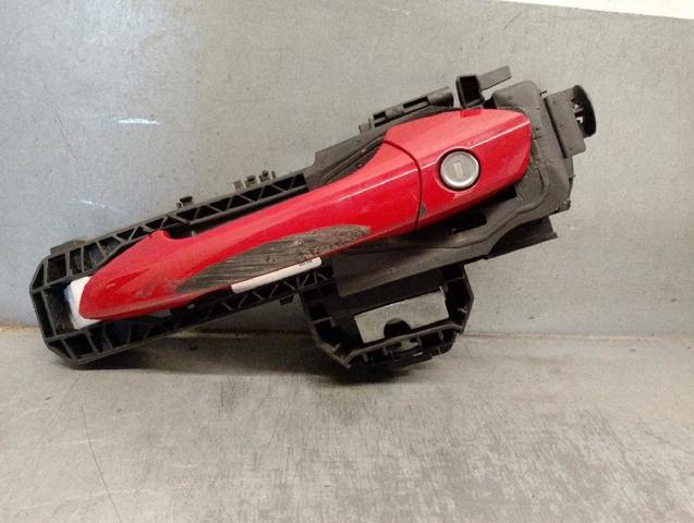 A2047601700 MERCEDES Soporte de manija exterior de puerta delantera izquierda comprar Alcalá