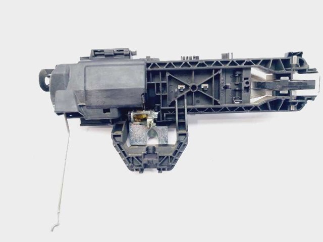 A2047601700 MERCEDES Soporte de manija exterior de puerta delantera izquierda  comprar en Lleida