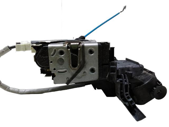 A2047601800 MERCEDES Soporte de manija exterior de puerta delantera derecha comprar Bilbao