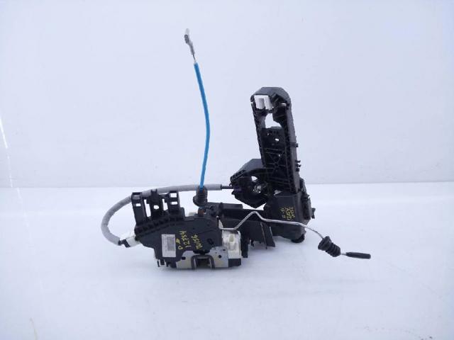 MERCEDES A2047601800 Soporte de manija exterior de puerta delantera derecha  comprar en Ponferrada