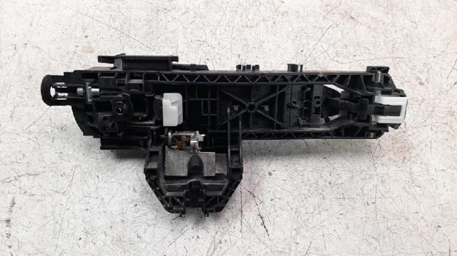 A2047602134 Soporte de manija exterior de puerta trasera izquierda  en stock Sabadell