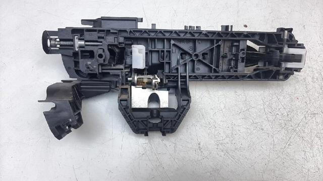 A2047602134 MERCEDES Soporte de manija exterior de puerta trasera izquierda  disponible Ourense
