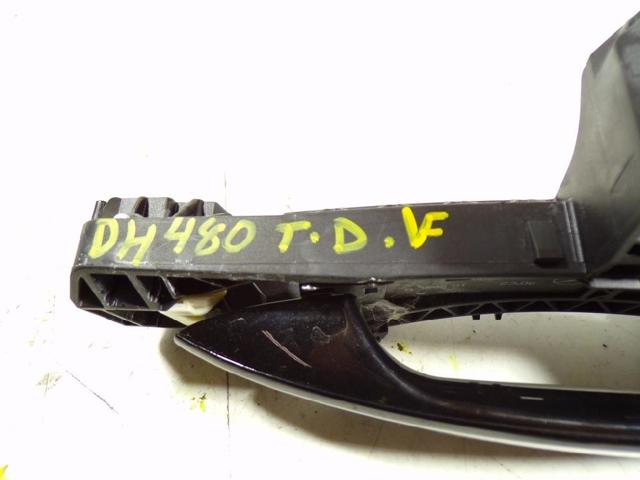 MERCEDES A2047602434 Soporte de manija exterior de puerta delantera derecha  comprar en Ponferrada