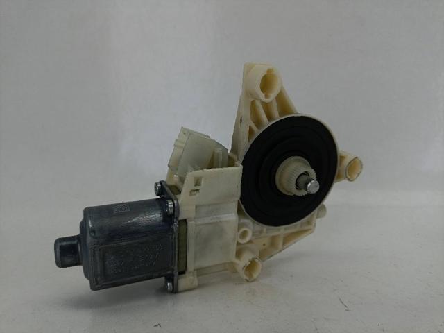 A2048200142 MERCEDES Motor del elevalunas de la puerta delantera izquierda  comprar en Jaén