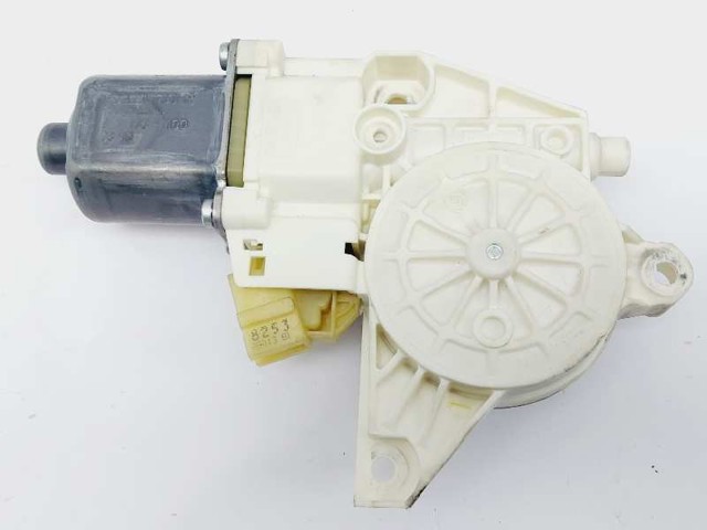 MERCEDES A2048200142 Motor del elevalunas eléctrico  en stock Valencia