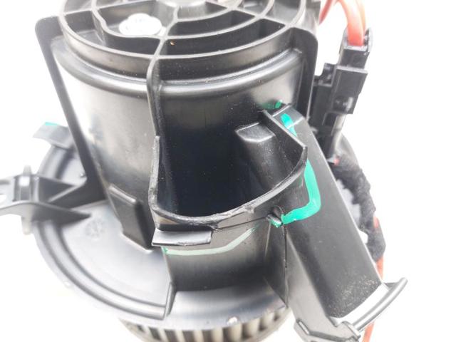 A2048200208 MERCEDES Motor del ventilador del calefactor  comprar en Oviedo