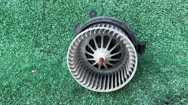 A2048200208 MERCEDES Motor del ventilador del calefactor  disponible Vigo