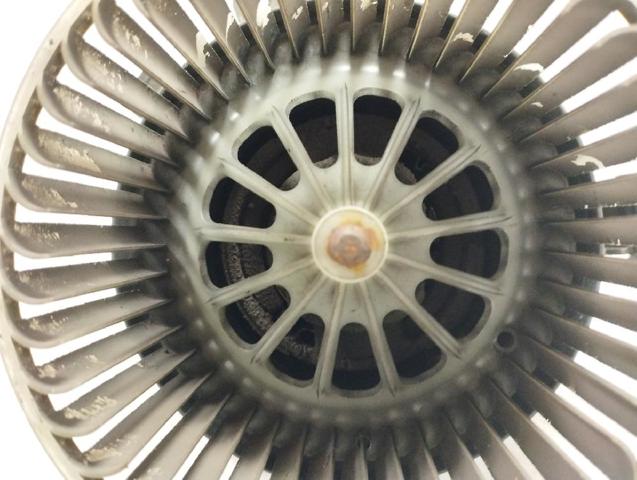 A2048200208 MERCEDES Ventilador habitáculo comprar Madrid