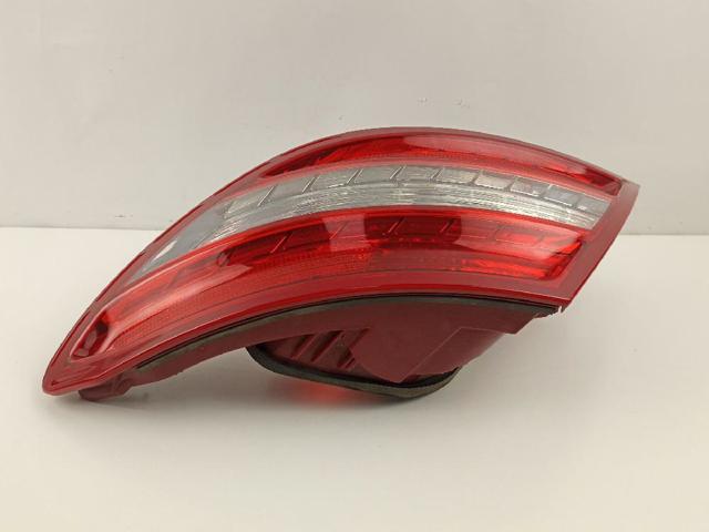 Piloto posterior derecho Mercedes C W204