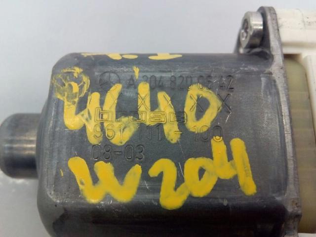 A2048200642 Motor del elevalunas de la puerta trasera derecha comprar Almería