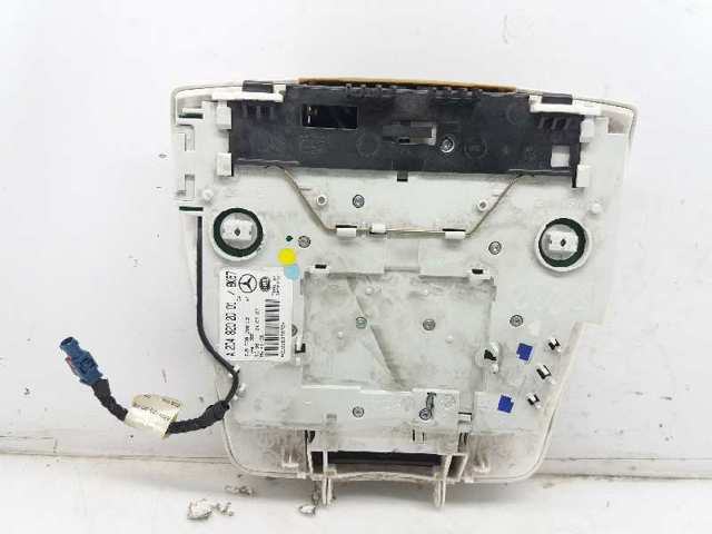 A2048202001 Luz de techo interior (cabina)  comprar en Pontevedra