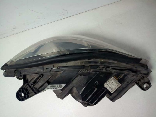 MERCEDES A2048209559 Faro izquierdo  en stock Valencia