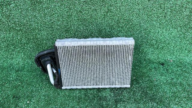 A2048300058 MERCEDES Evaporador de aire acondicionado  en stock Gandía