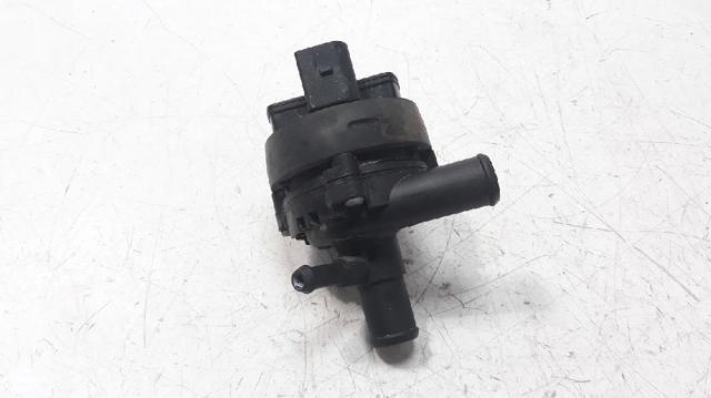 Bomba de agua eléctrica auxiliar A2048350264 MERCEDES