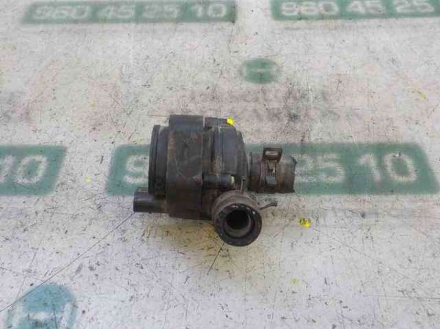 A2048350364 MERCEDES Bomba de agua eléctrica auxiliar  disponible Ourense