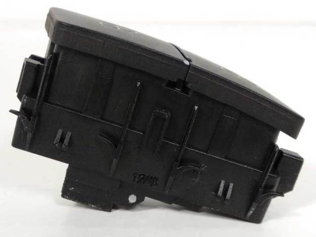 MERCEDES A2048706410 Botón de bloqueo de puertas  en stock Terrassa