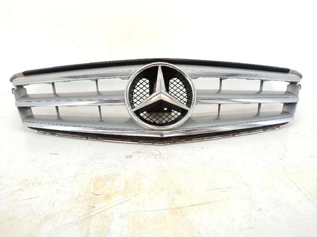 Calandra Mercedes C (2007-2014)