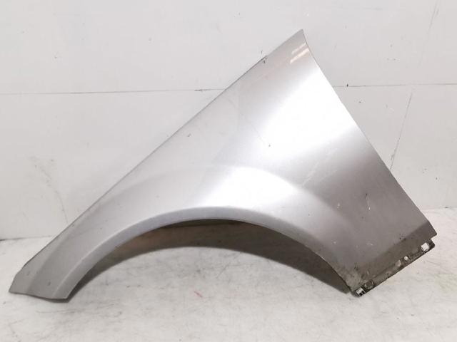 A2048801318 MERCEDES Aleta delantera izquierda  comprar en Jaén