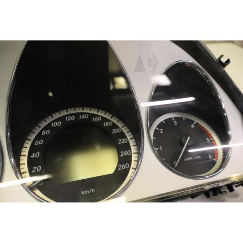 A2049002105 MERCEDES Cuadro instrumentos comprar Madrid