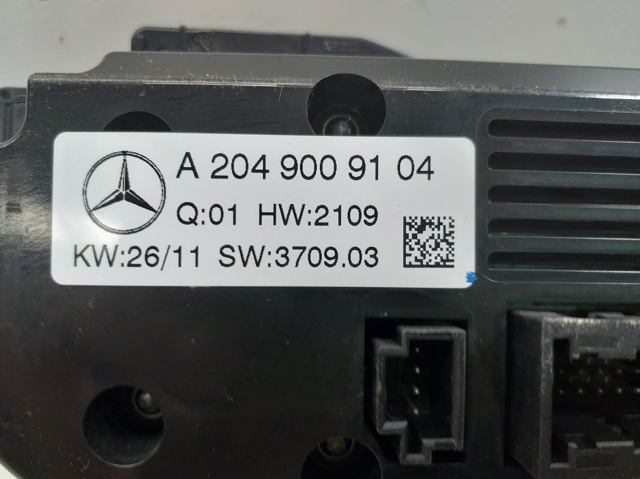 A2049009104 Mercedes