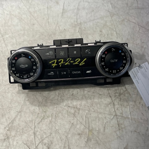 A2049009104 Mercedes