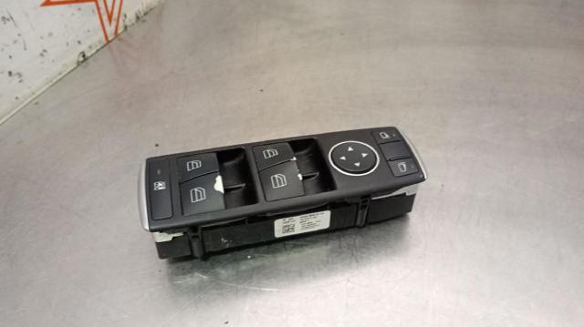A2049055302 MERCEDES Unidad de control de elevalunas delantera izquierda  comprar en Lleida