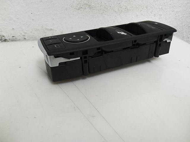 A2049055402 Unidad de control de elevalunas delantera izquierda  comprar en Pontevedra