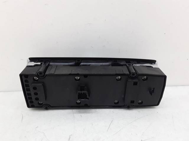 A2049055402 MERCEDES Unidad de control de elevalunas delantera izquierda  disponible Alicante