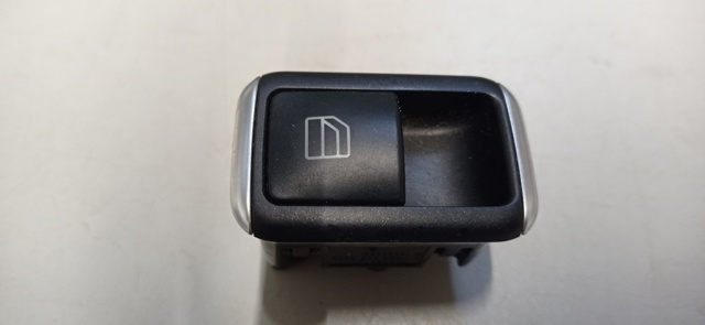 A2049055502 MERCEDES Botón de encendido del motor del elevalunas delantero derecho  comprar en Oviedo