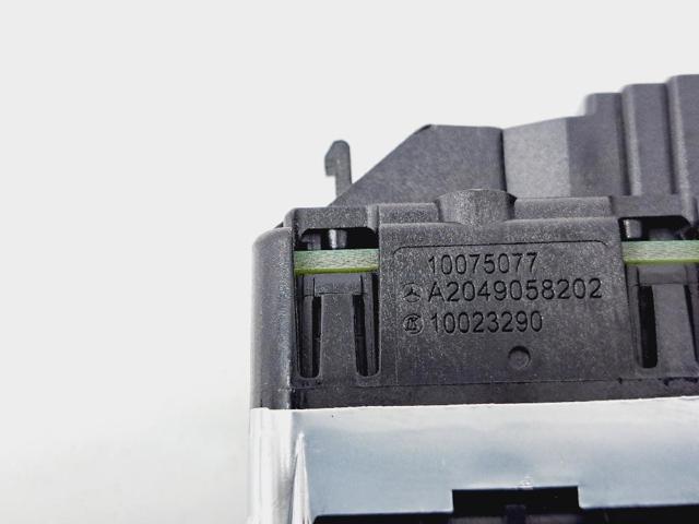 A2049058202 MERCEDES Botón de encendido del motor del elevalunas delantero derecho  comprar en Lleida