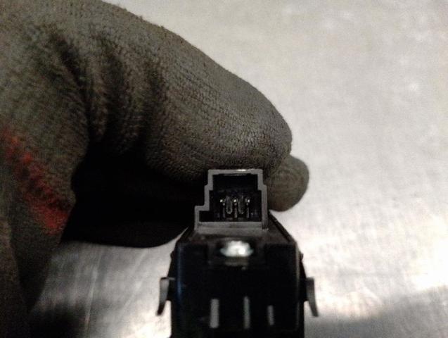 MERCEDES A2049058402 Interruptor de cierre centralizado  en stock Valencia