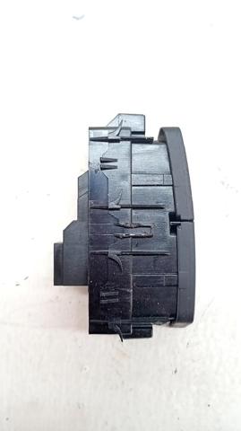 A2049058402 MERCEDES Botón de bloqueo de puertas  comprar en Lleida