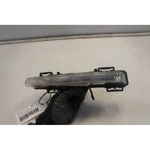 MERCEDES A2049068900 Luz diurna izquierda  disponible Valladolid
