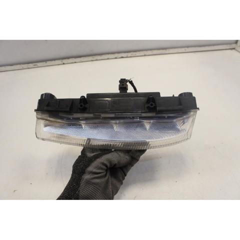 A2049068900 Luz diurna izquierda  comprar en Reus