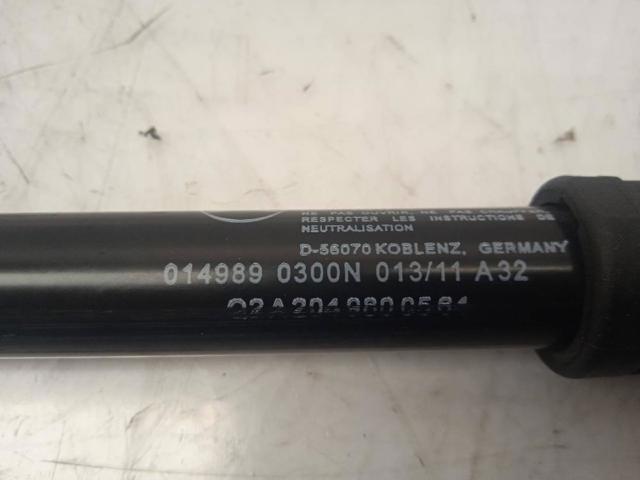 A2049800764 Amortiguador de la tapa del maletero  disponible Utrera