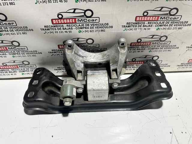 Soporte trasero de la transmisión A2052405100 MERCEDES