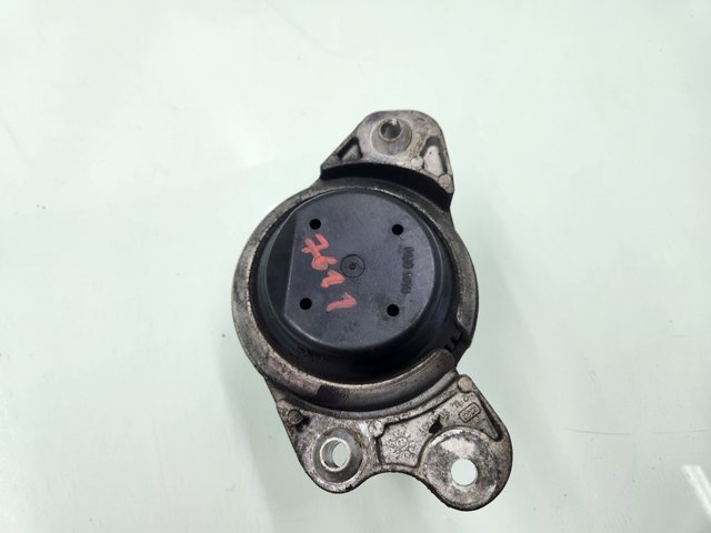 A2052407900 MERCEDES Soporte de motor derecho  en stock Huelva