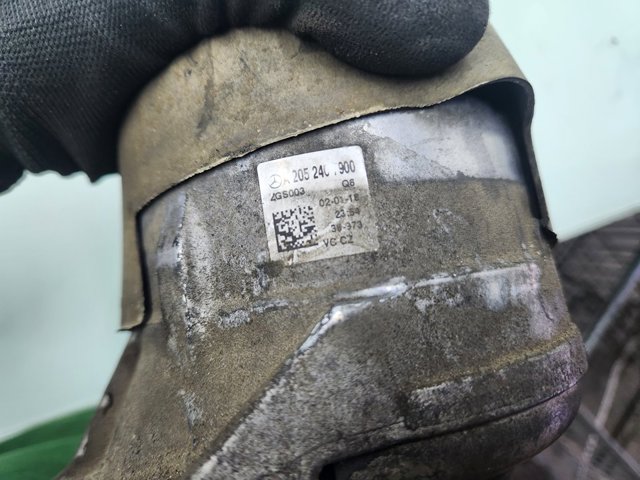 A2052407900 Soporte de motor derecho comprar Sevilla