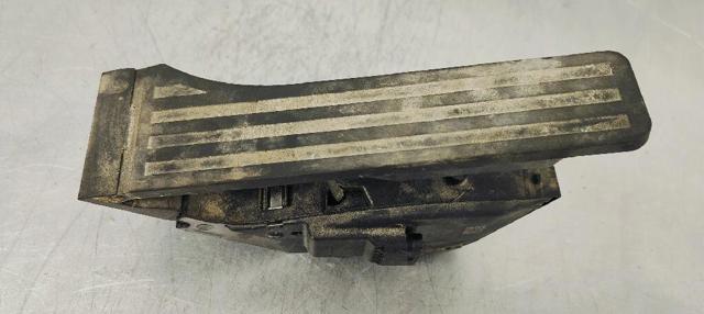 A2053000004 Pedal del acelerador comprar Sevilla