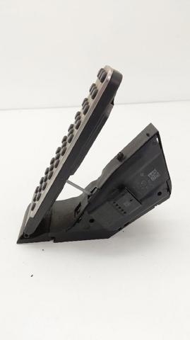 A2053000104 MERCEDES Pedal del acelerador  disponible Vigo
