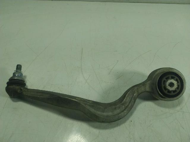 Brazo inferior derecho de la suspensión delantera A2053301805 MERCEDES