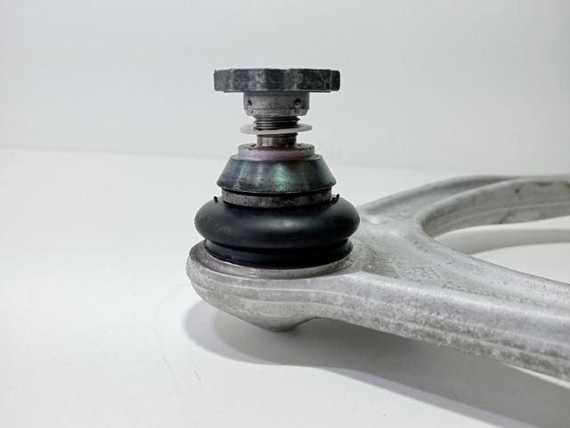 MERCEDES A2053305601 Brazo superior derecho de la suspensión delantera  en stock Salamanca