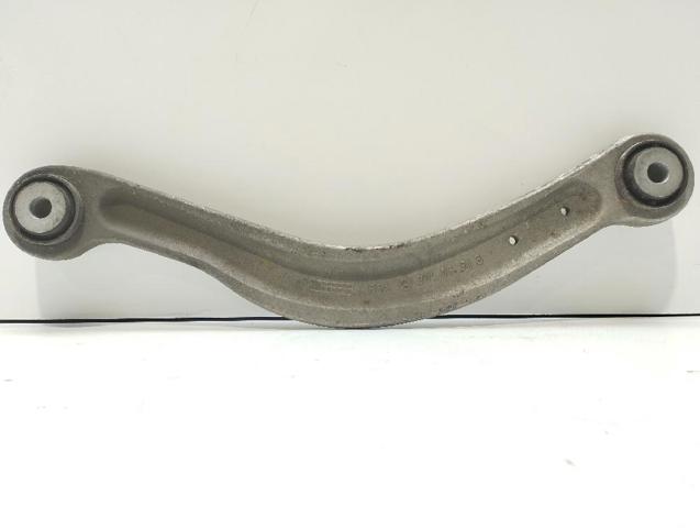 A2053506203 Brazo superior derecho de la suspensión trasera  disponible Utrera
