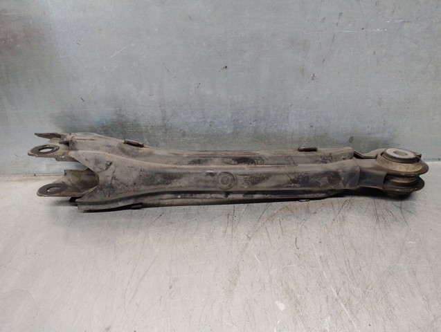 A2053506303 Brazo longitudinal inferior trasero izquierdo/derecho comprar Sevilla