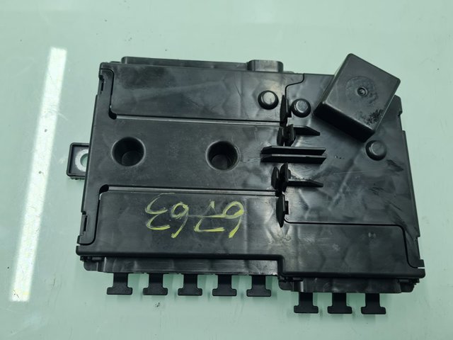 A2055402850 Caja de fusibles  disponible Utrera