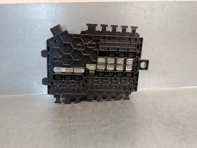 MERCEDES A2055402850 Caja de fusibles  comprar en Murcia